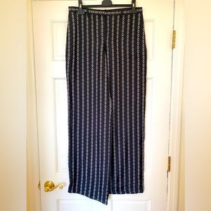Fluid silk pants by theory with 2 side pocket size 8 /tall inseam 33”